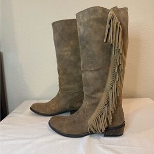 Roper Fringe Boots - Brown